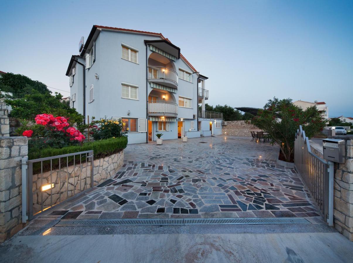 Villa Kristina Trogir Exterior photo