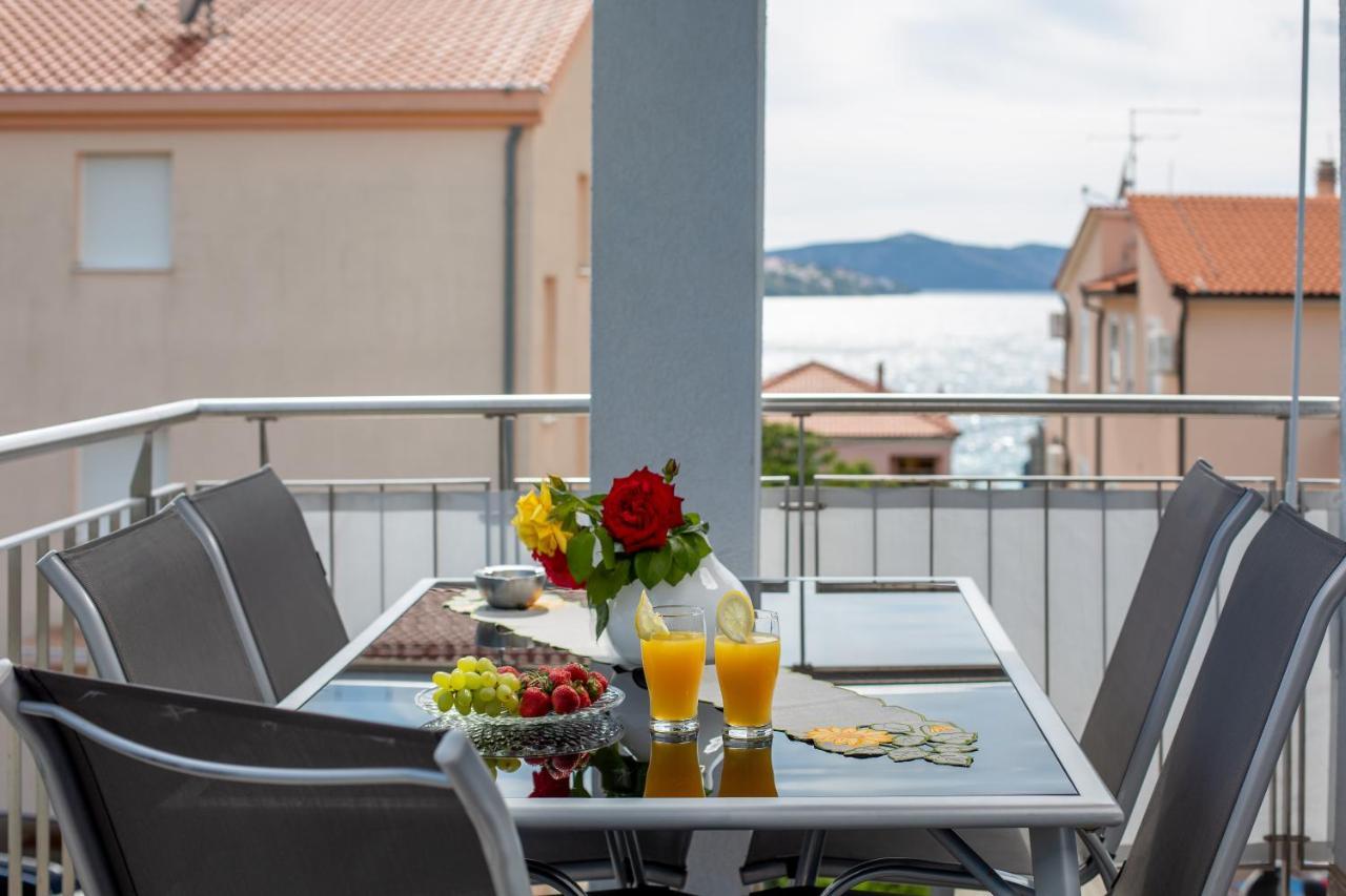Villa Kristina Trogir Exterior photo