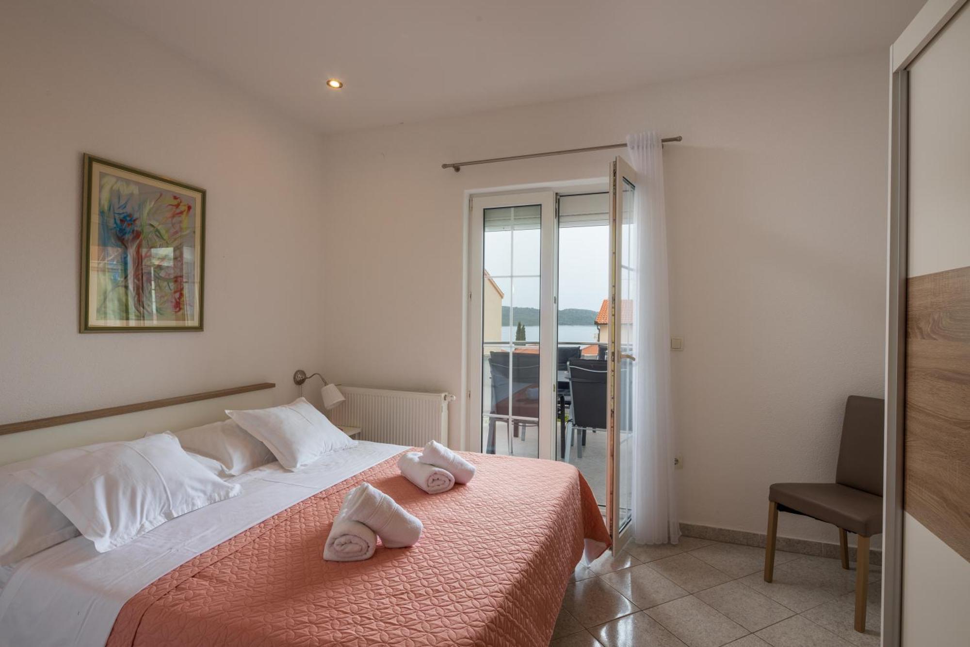 Villa Kristina Trogir Exterior photo