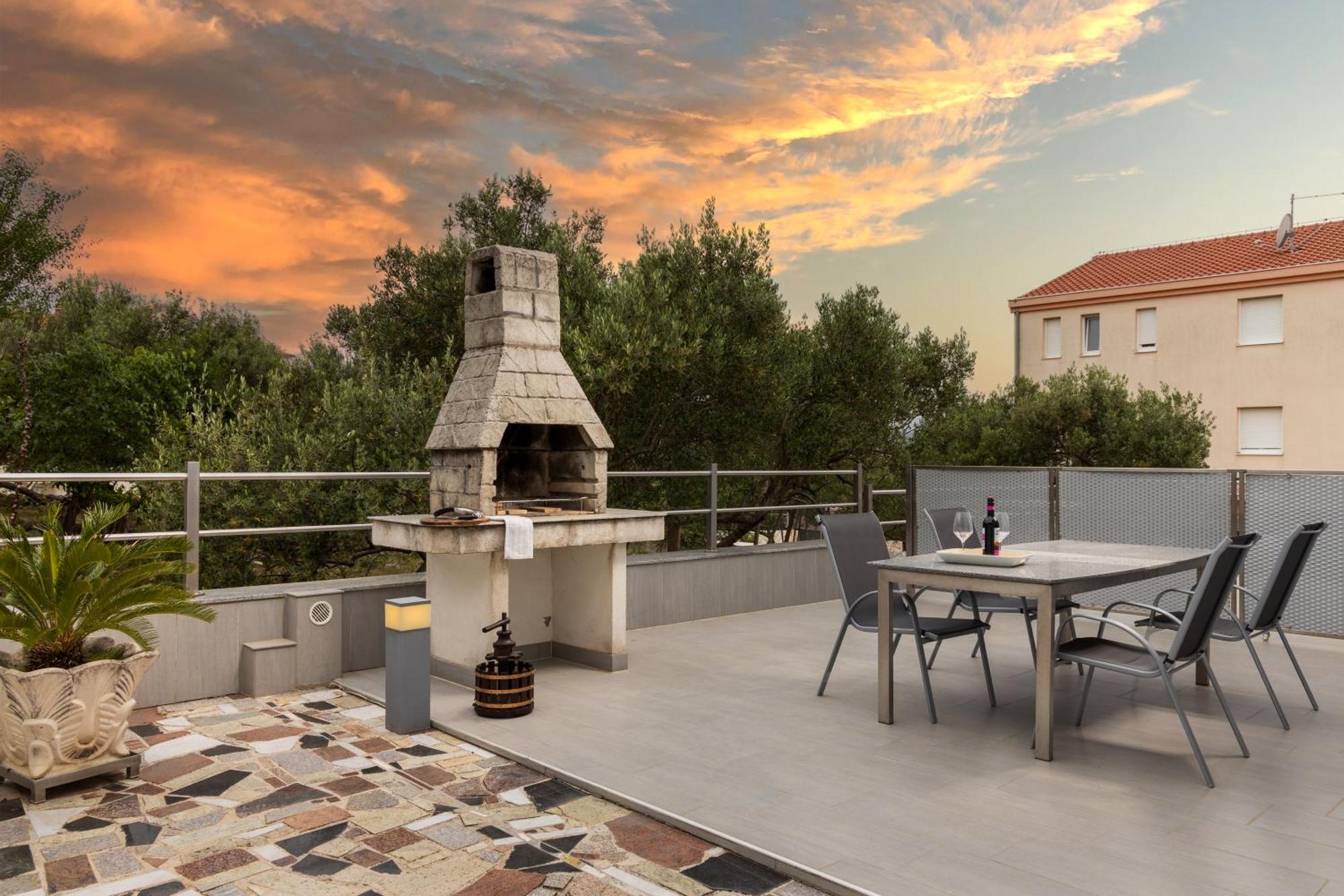 Villa Kristina Trogir Exterior photo